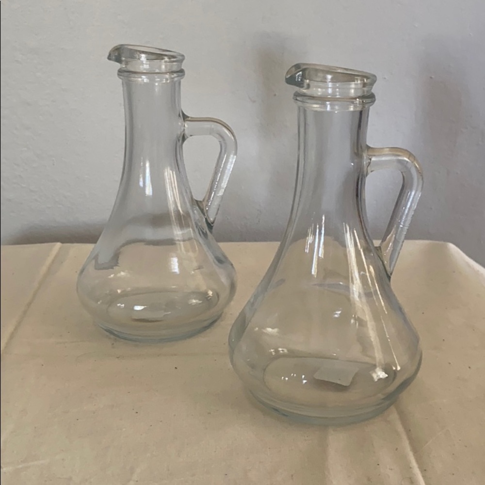 Crate & Barrel Oil and Vinegar Cruet Set